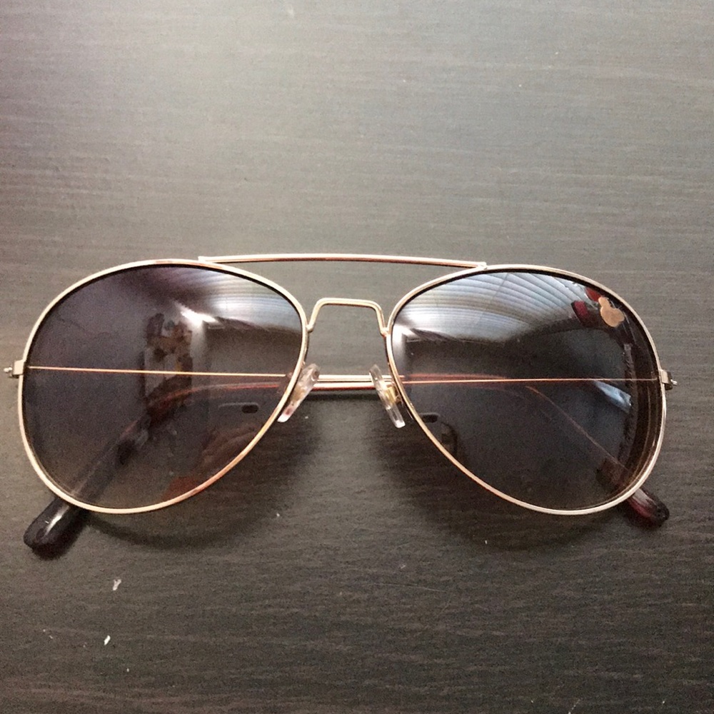 Sunglasses! - Picture 5 of 7